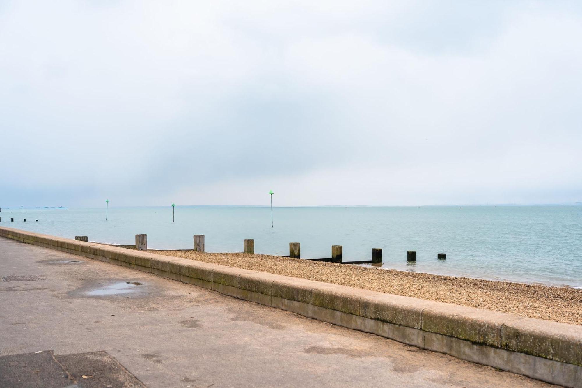 Luxury Apartments Southend-On-Sea Exterior photo