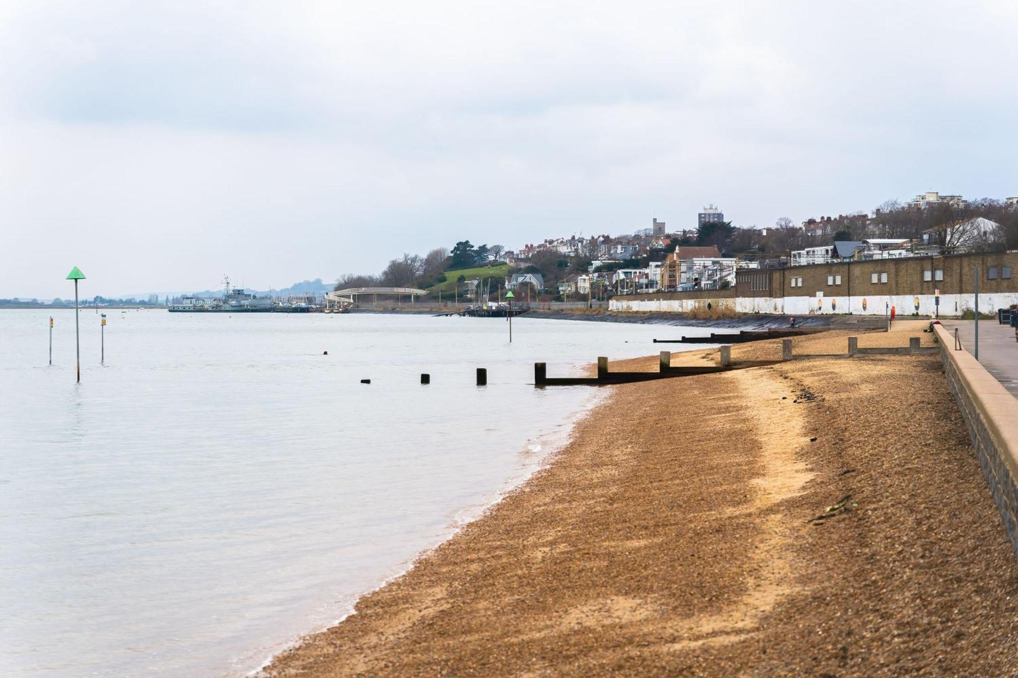 Luxury Apartments Southend-On-Sea Exterior photo